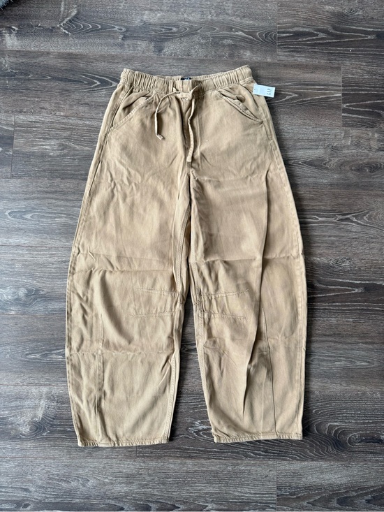 GAP Pants - New GAP Barrel leg Pants